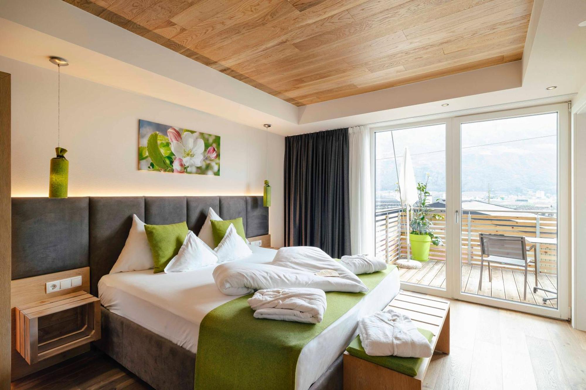Hotel Pfeiss Lana Ngoại thất bức ảnh