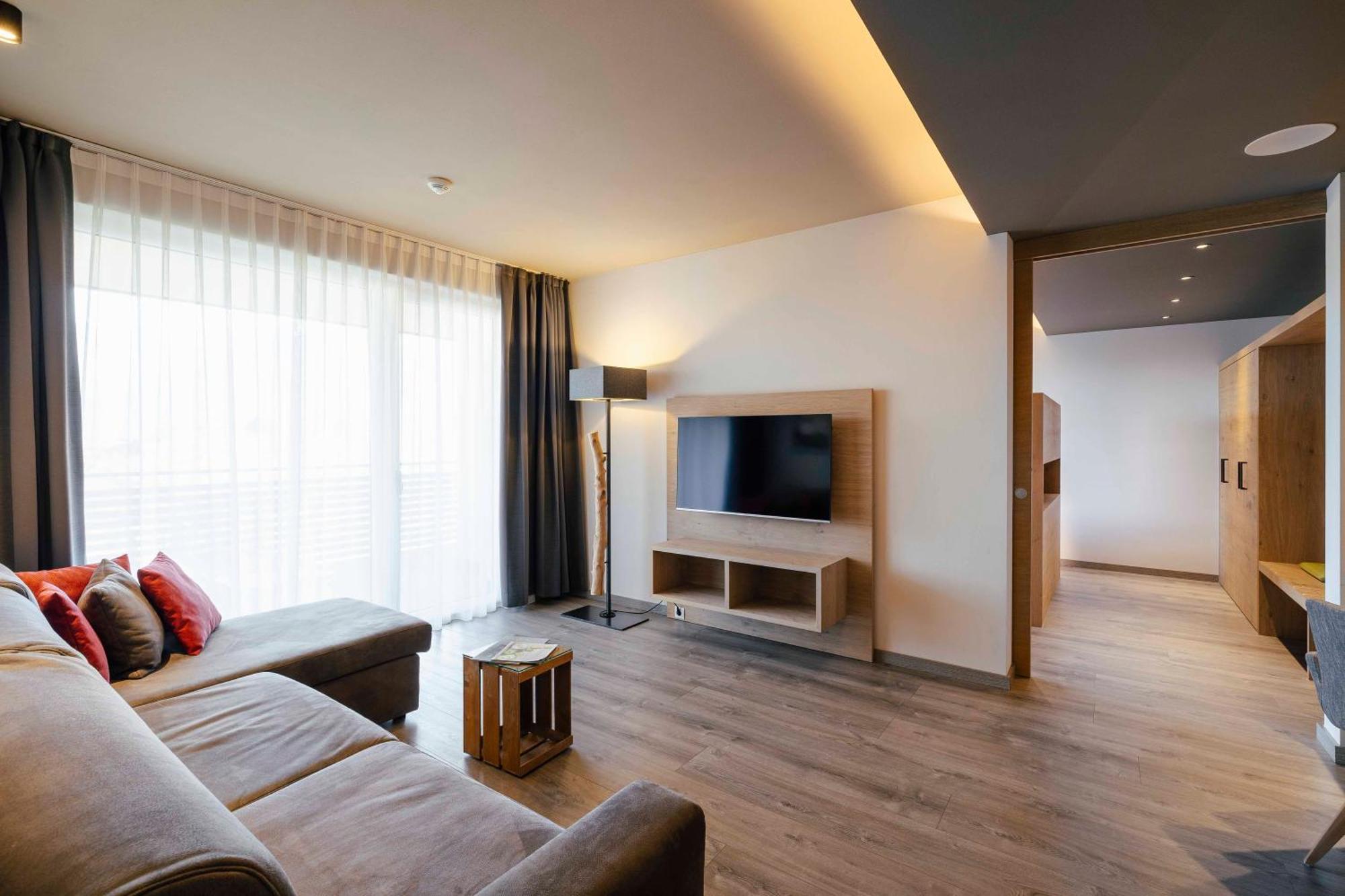 Hotel Pfeiss Lana Phòng bức ảnh