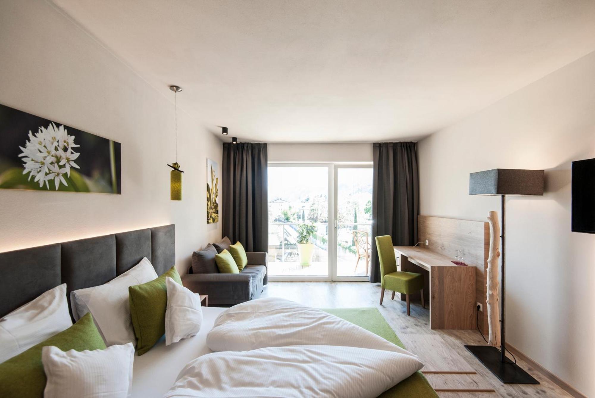 Hotel Pfeiss Lana Ngoại thất bức ảnh
