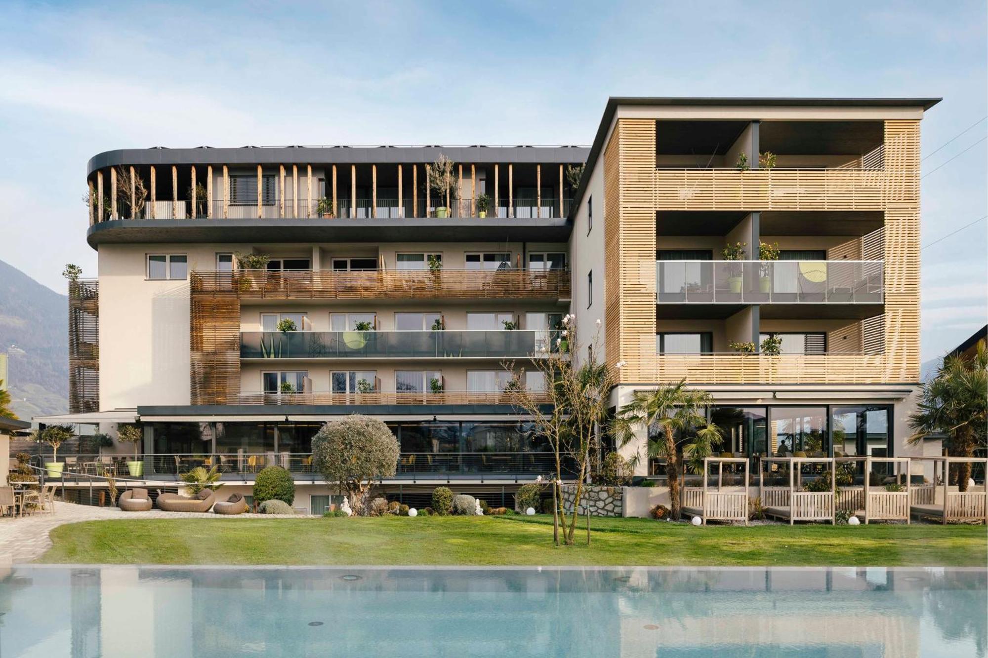 Hotel Pfeiss Lana Ngoại thất bức ảnh