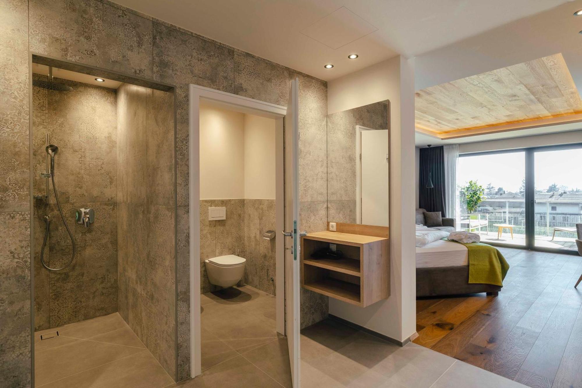 Hotel Pfeiss Lana Ngoại thất bức ảnh
