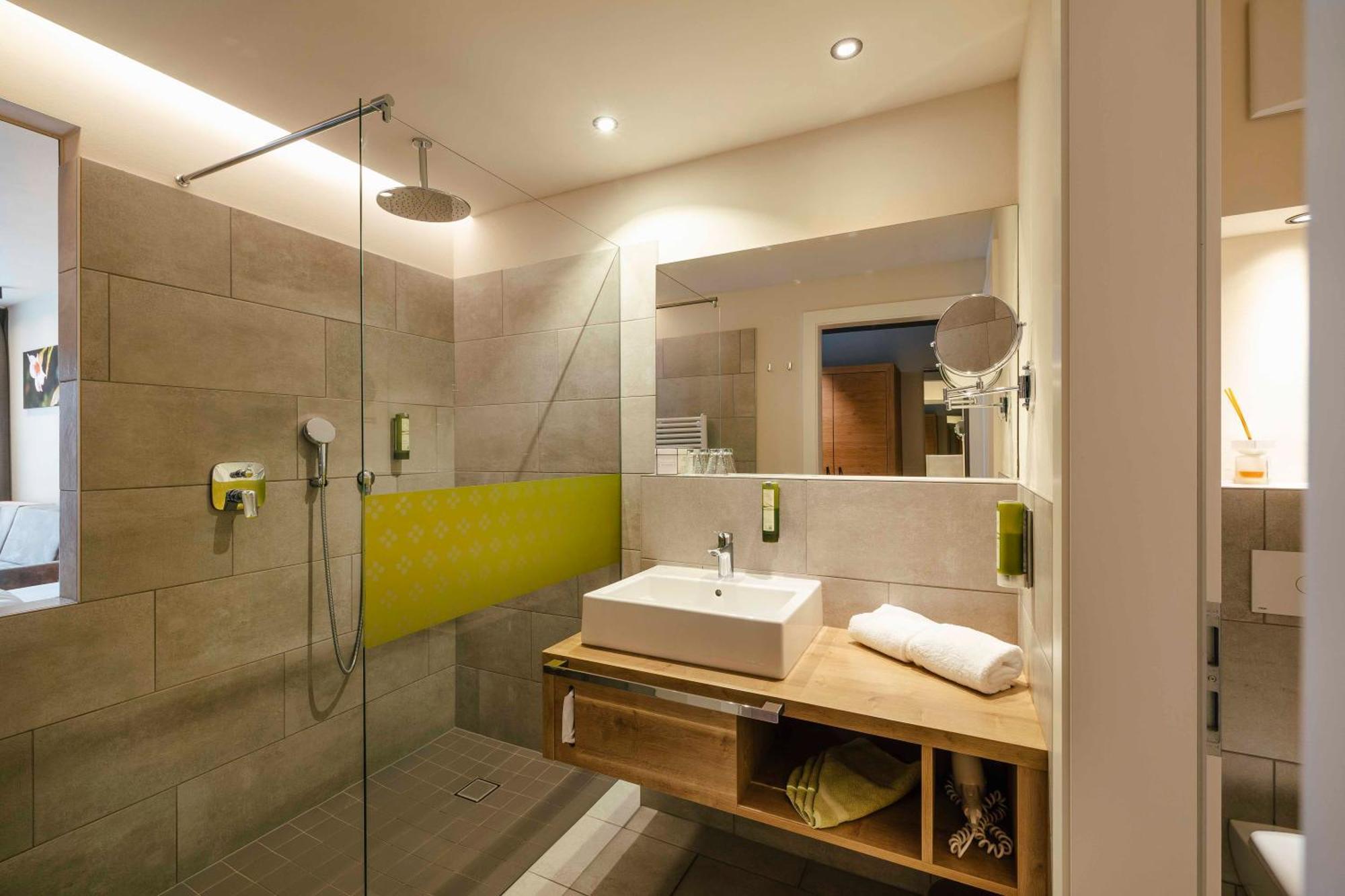 Hotel Pfeiss Lana Ngoại thất bức ảnh