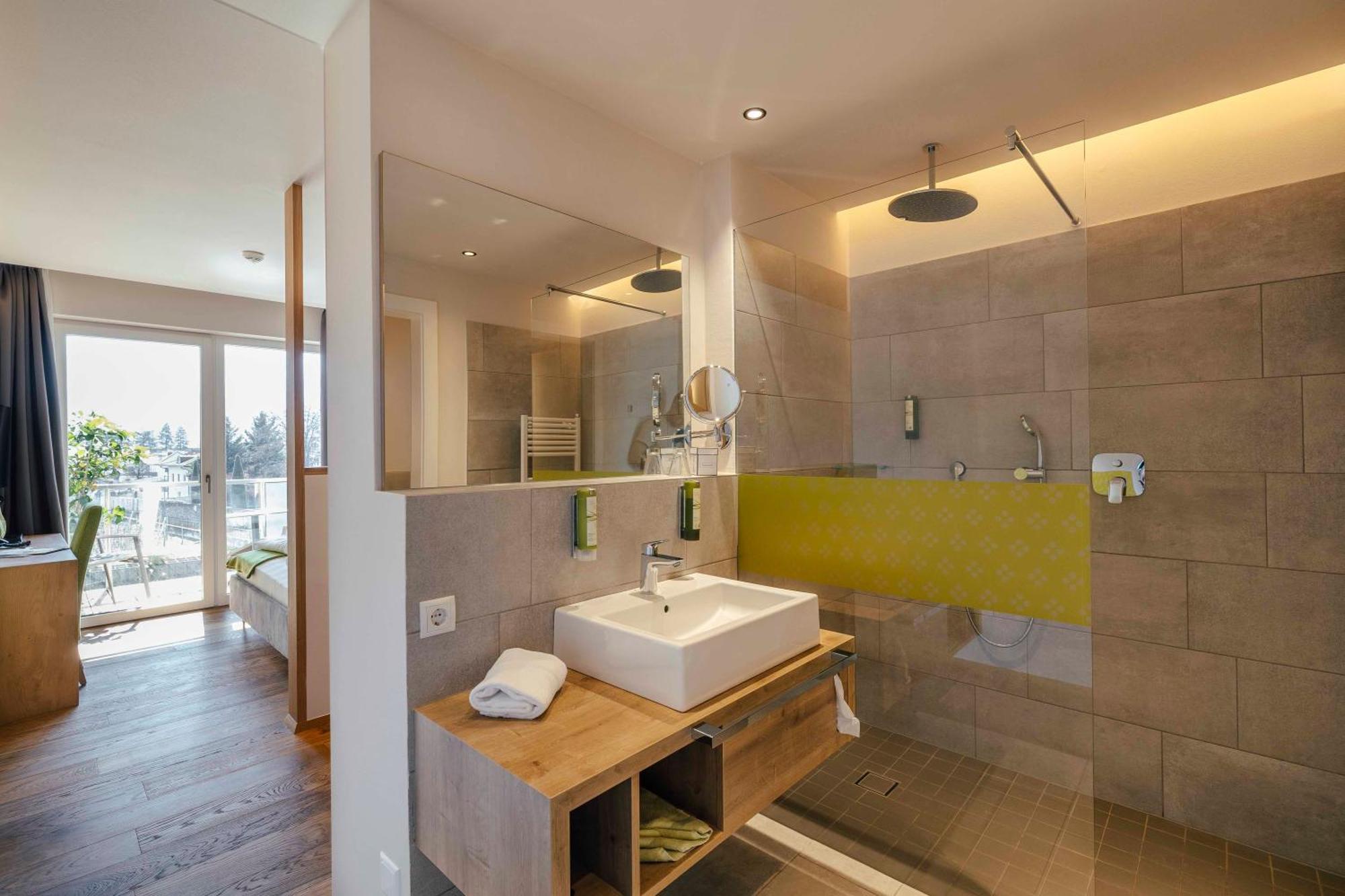 Hotel Pfeiss Lana Ngoại thất bức ảnh